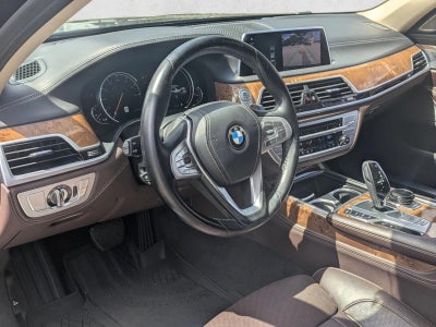 2019 BMW 750i xDrive Sedan