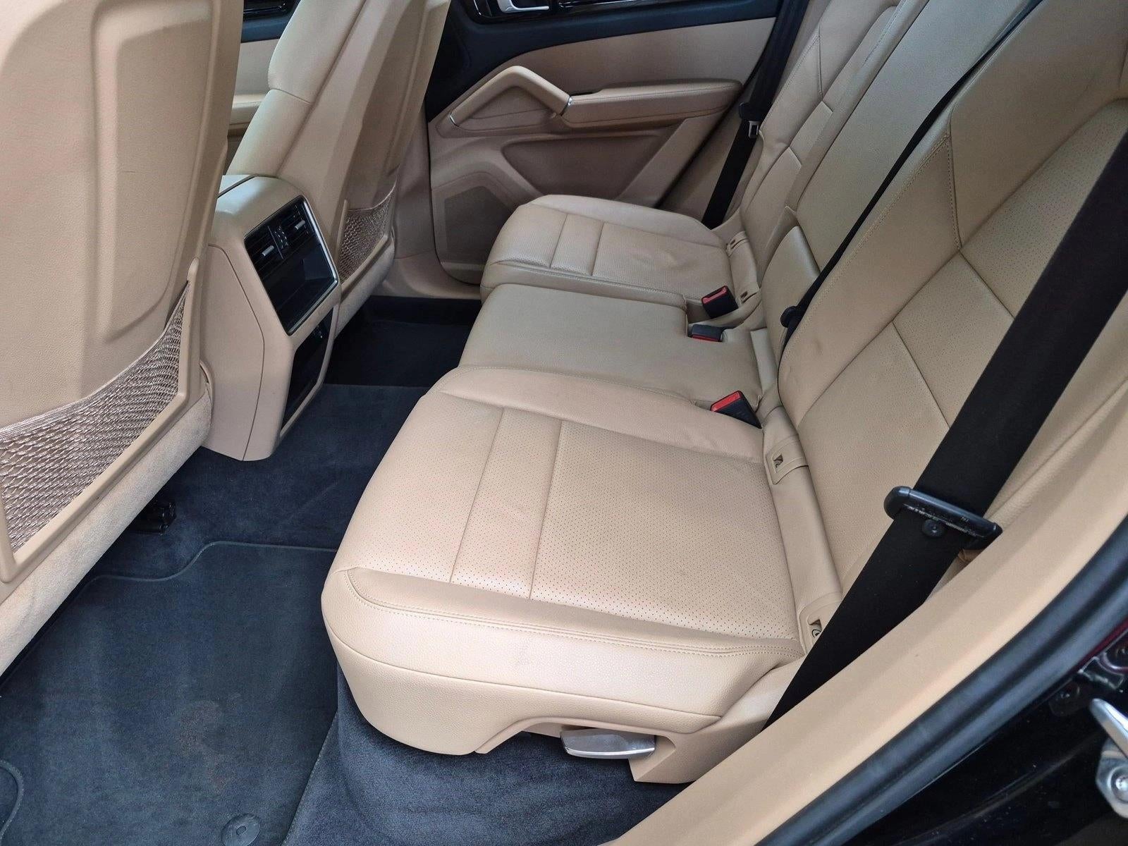 2020 Porsche Cayenne AWD