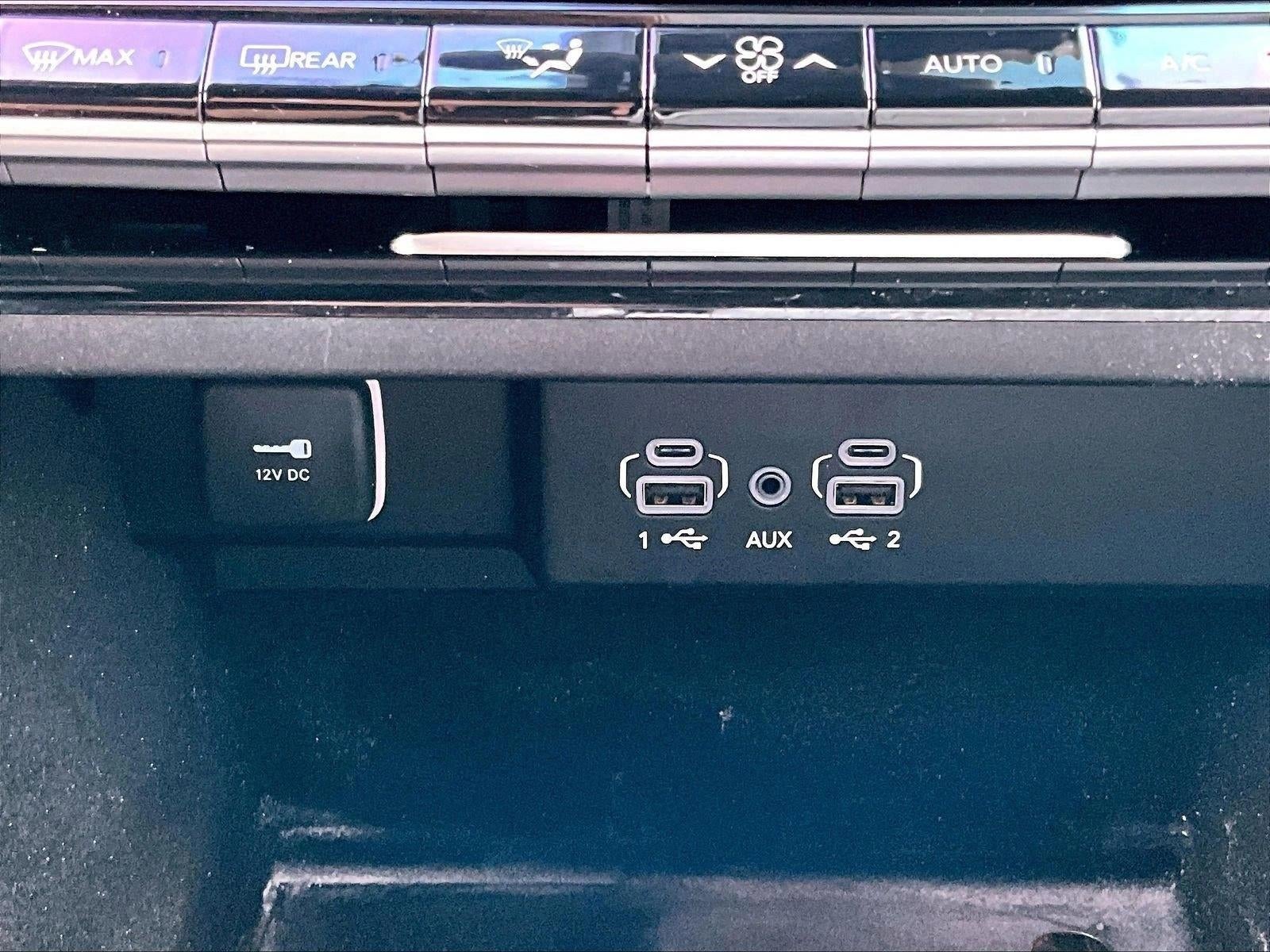 2024 Jeep Wagoneer 4x2