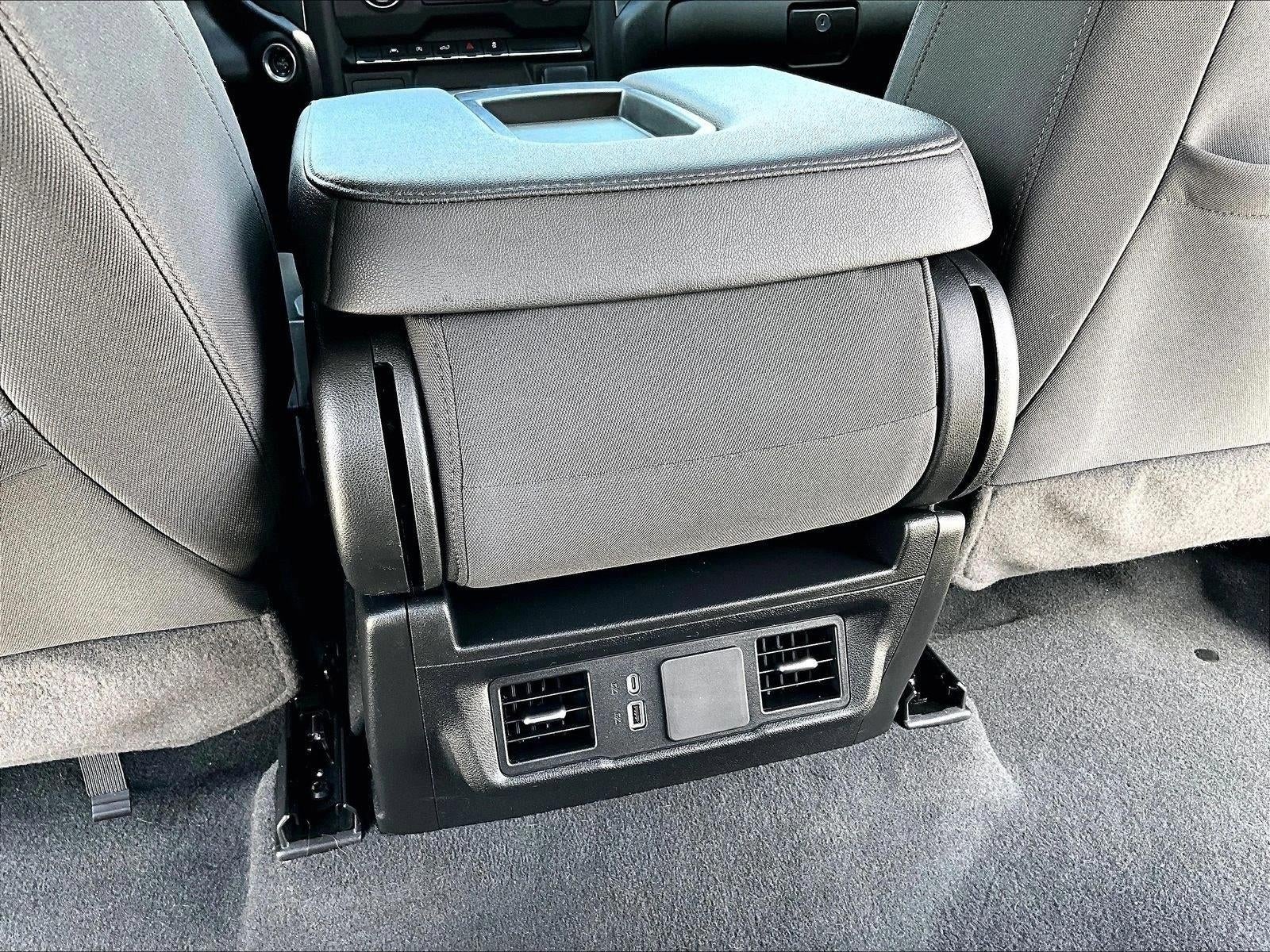 2024 Chevrolet Silverado 1500 Crew Cab Short Box 4-Wheel Drive Custom