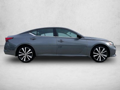 2019 Nissan Altima 2.5 SR Sedan