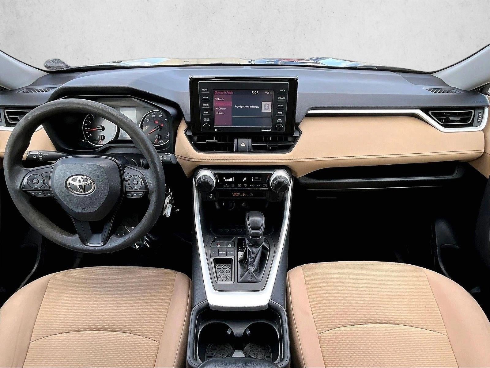 2021 Toyota RAV4 LE FWD (GS)