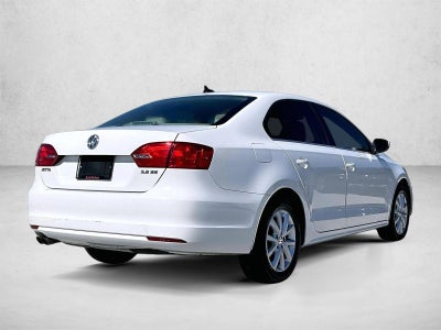 2013 Volkswagen Jetta 4dr Auto SE with Convenience Sedan