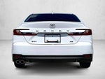 2025 Toyota Camry SE (Natl)