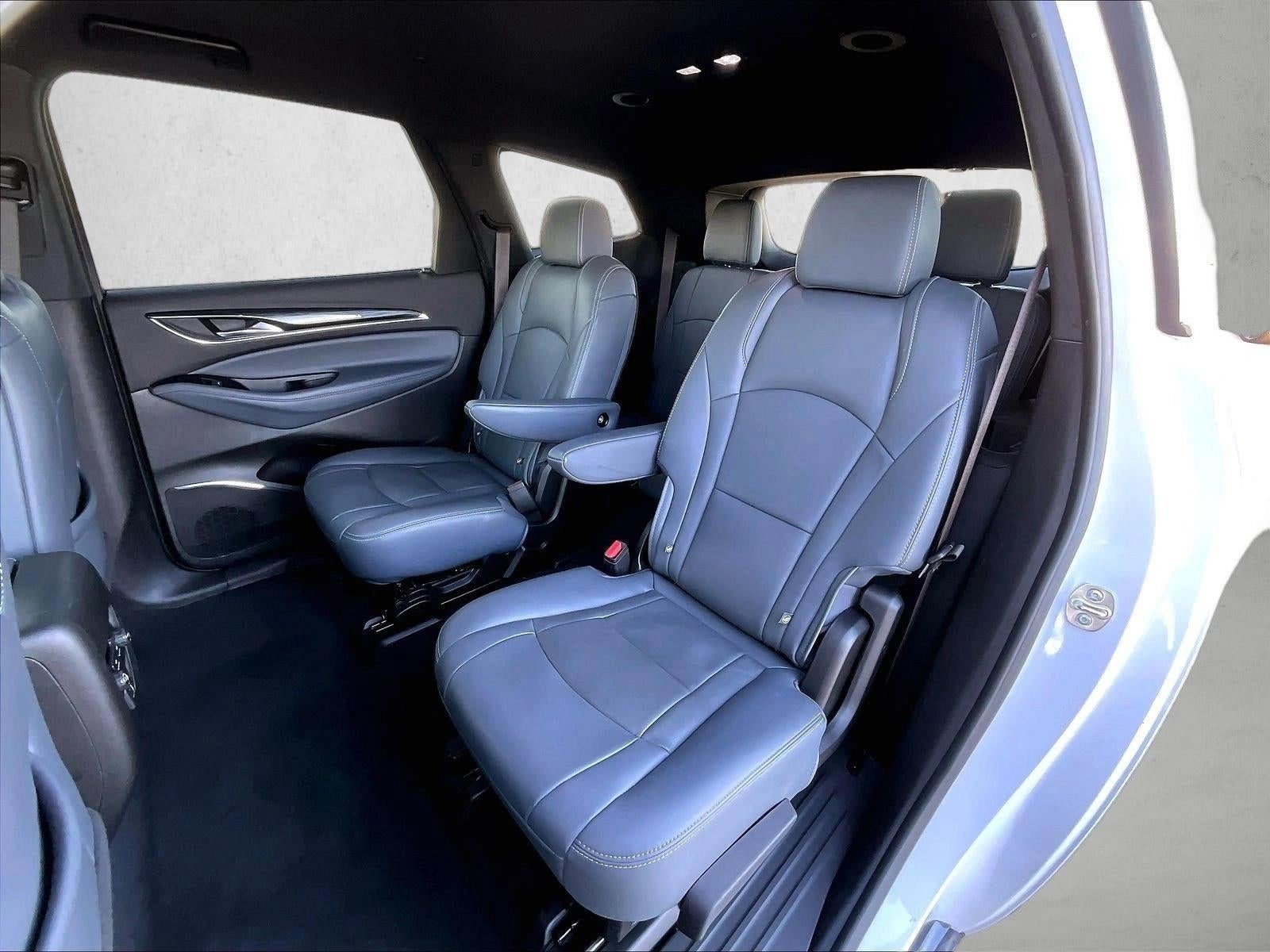 2024 Buick Enclave Essence FWD