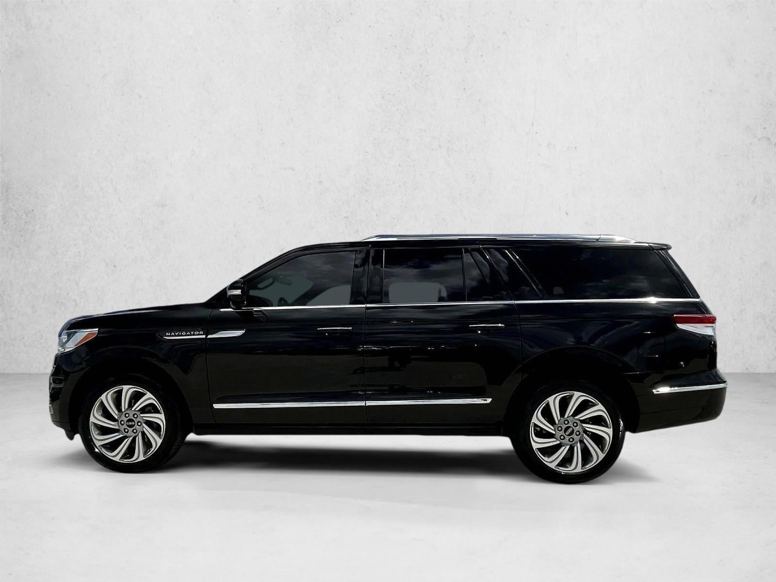 2023 Lincoln Navigator L Reserve 4x2