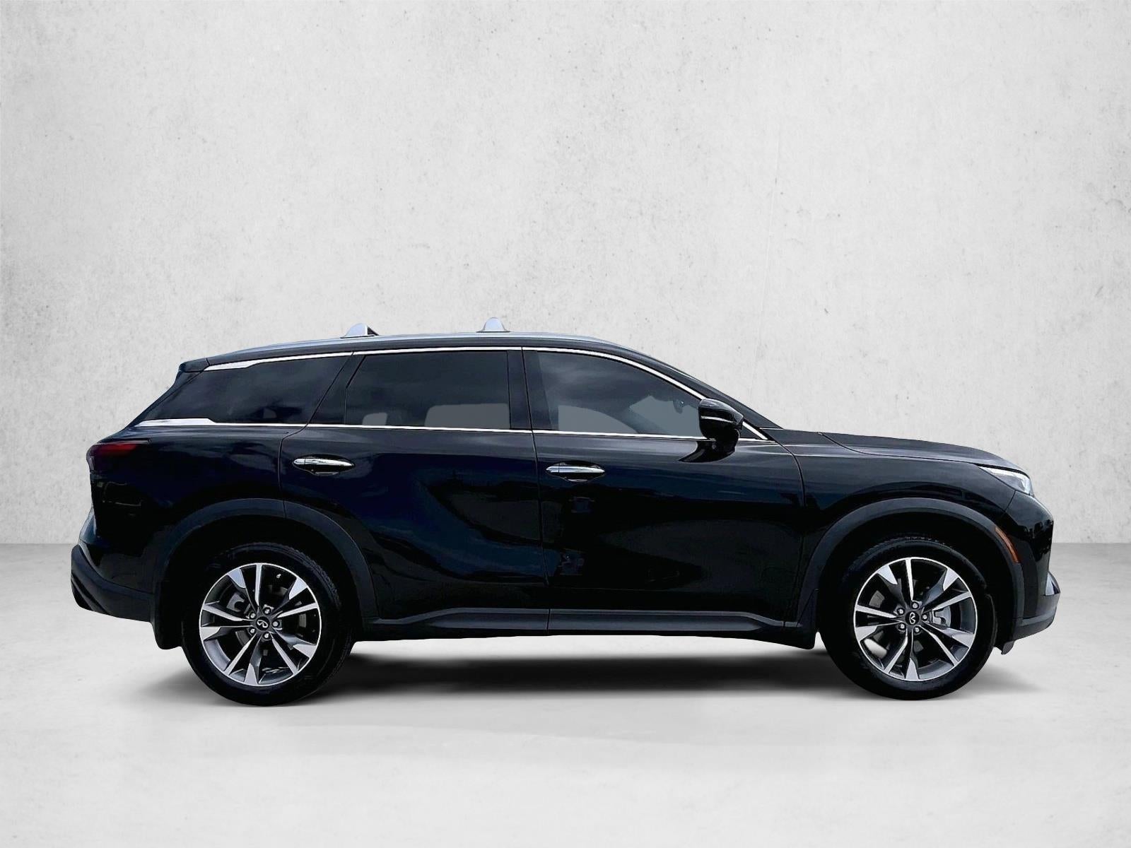 2023 INFINITI QX60 LUXE FWD