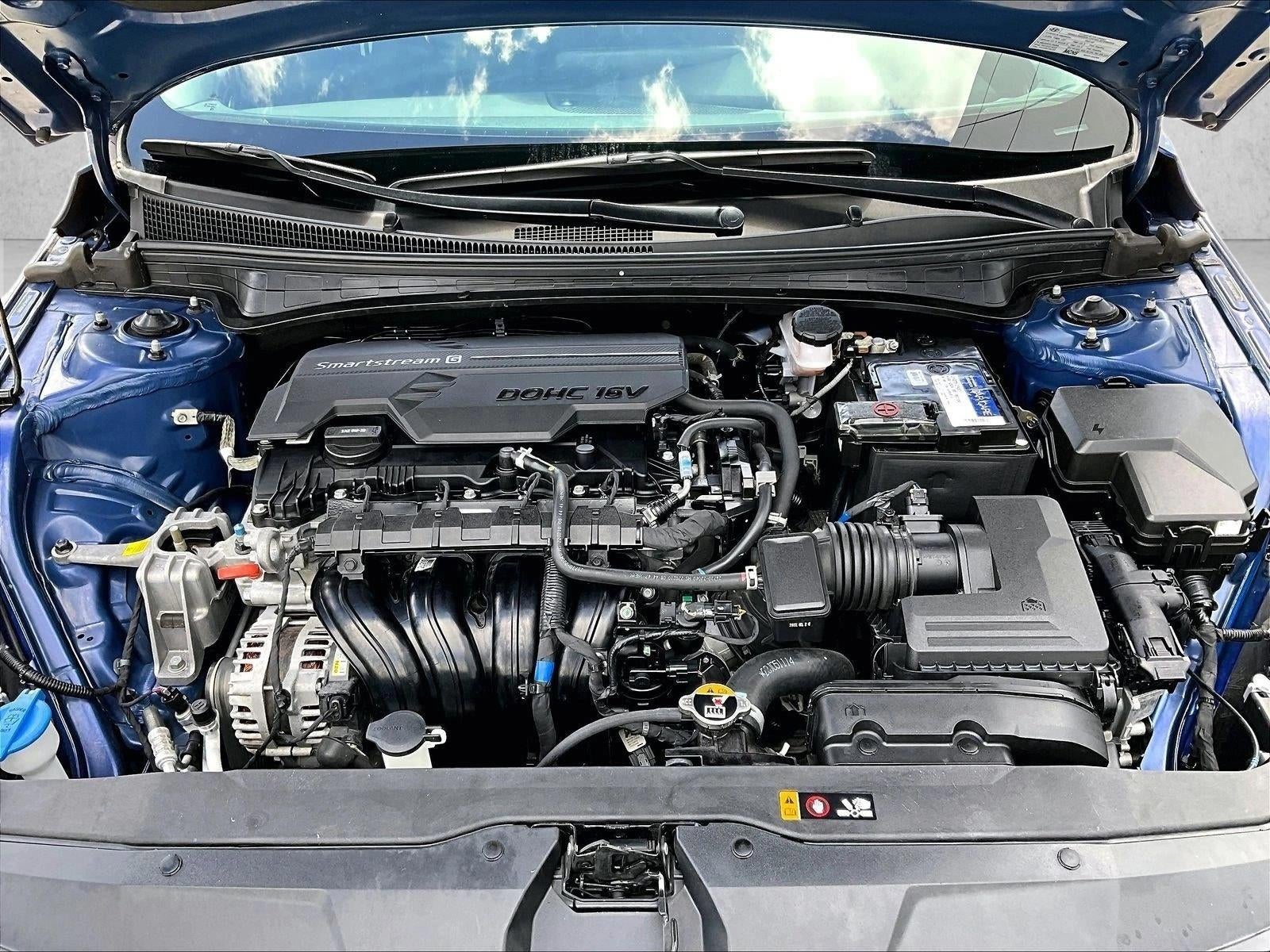 2023 Hyundai ELANTRA Limited IVT