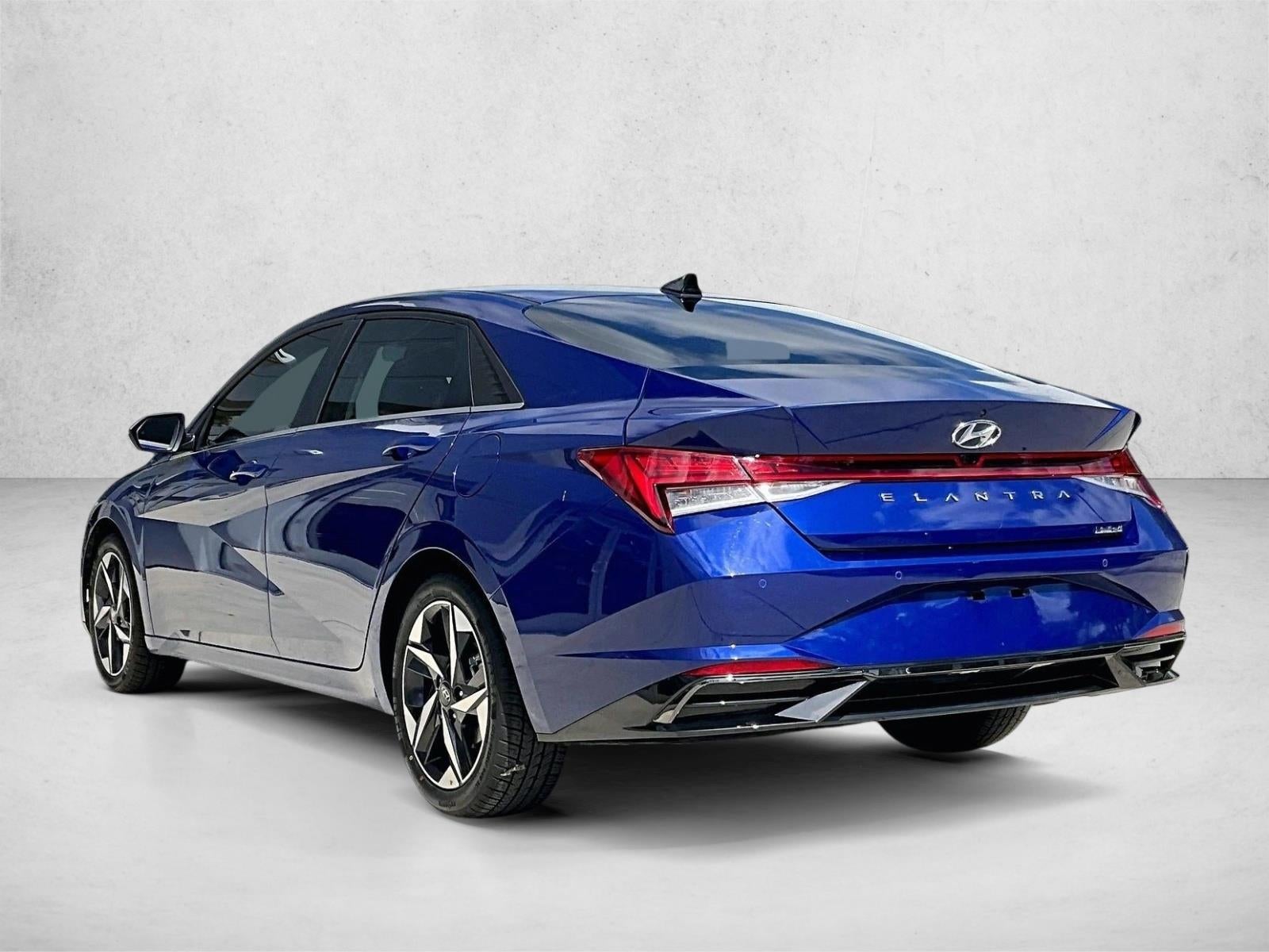 2023 Hyundai ELANTRA Limited IVT