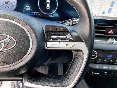 2023 Hyundai ELANTRA Limited IVT