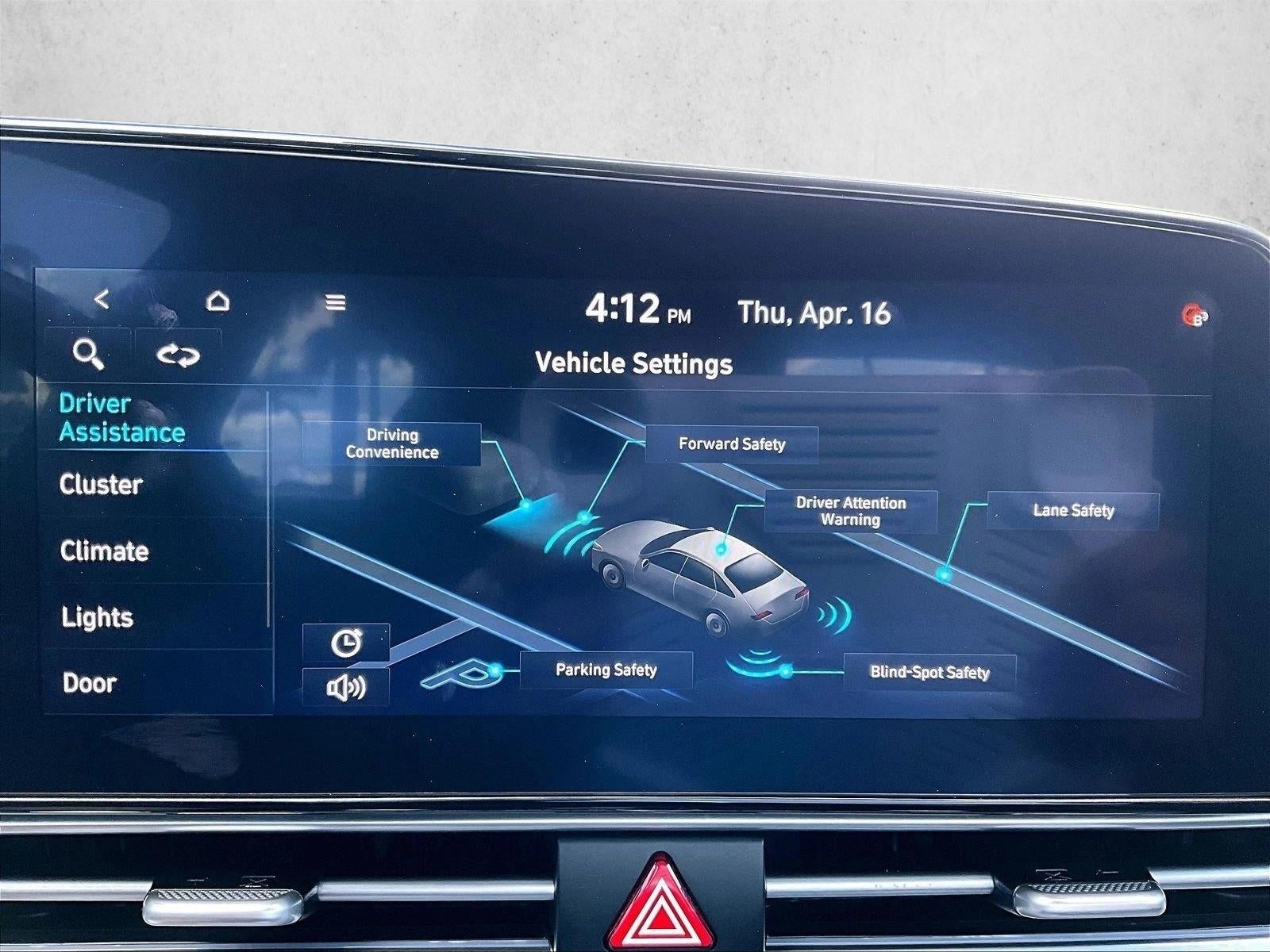 2023 Hyundai ELANTRA Limited IVT