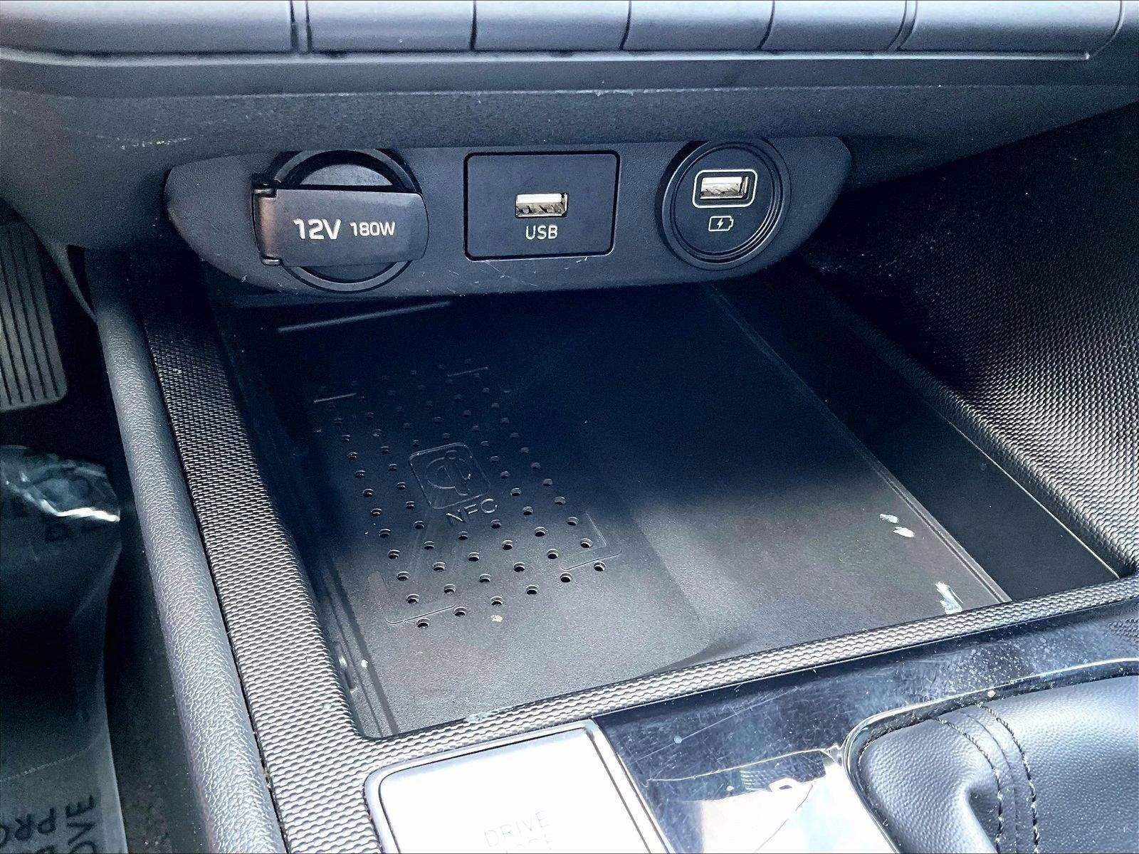 2023 Hyundai ELANTRA Limited IVT
