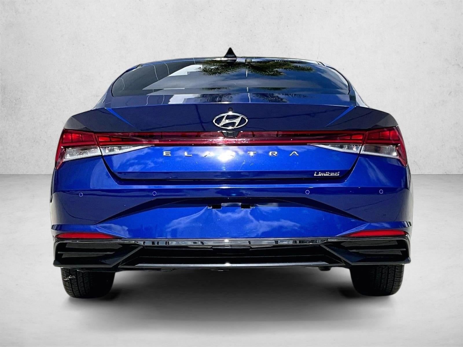 2023 Hyundai ELANTRA Limited IVT