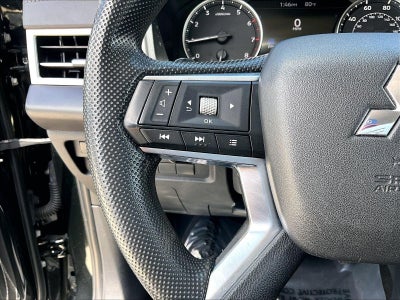 2024 Mitsubishi Outlander ES S-AWC