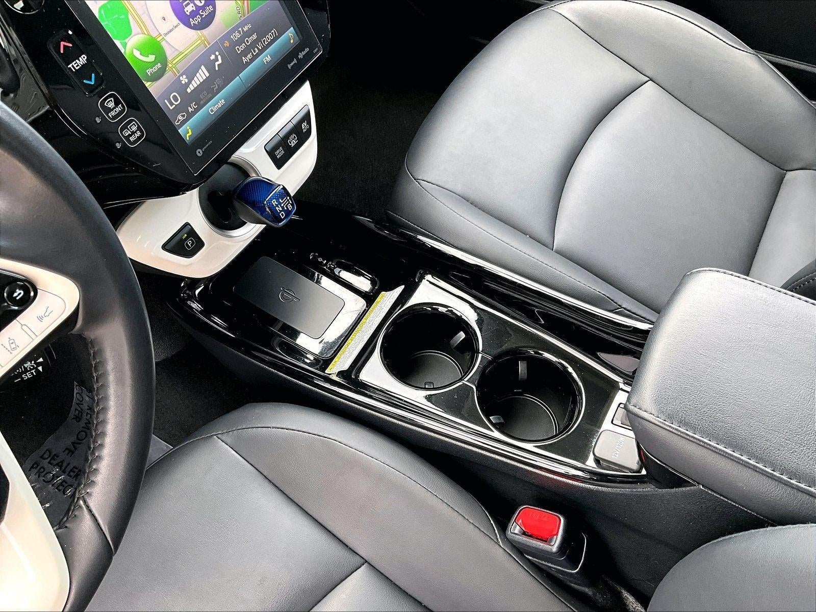 2017 Toyota Prius Prime Premium (Natl)