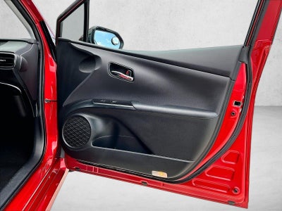 2017 Toyota Prius Prime Premium (Natl)