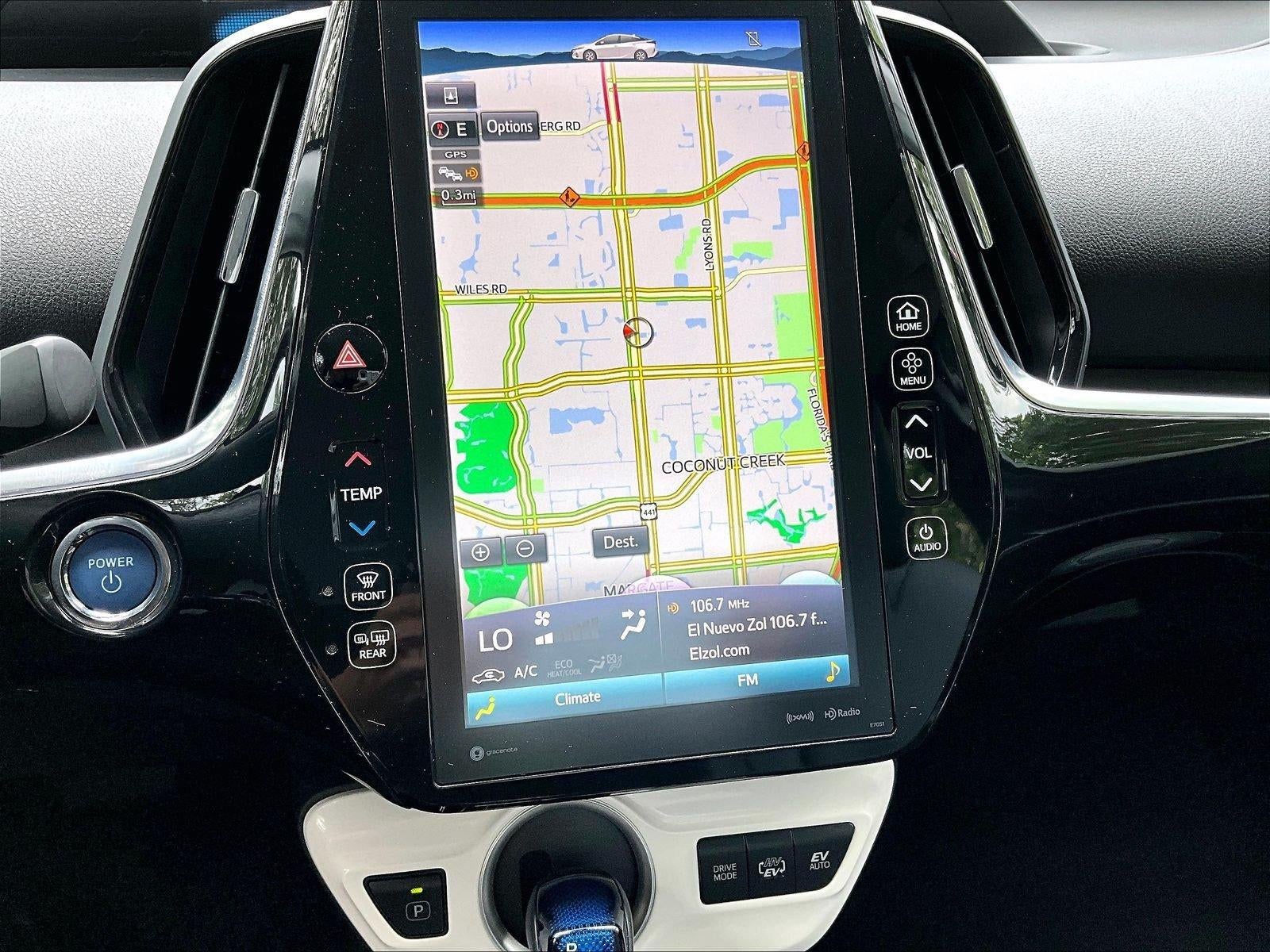 2017 Toyota Prius Prime Premium (Natl)