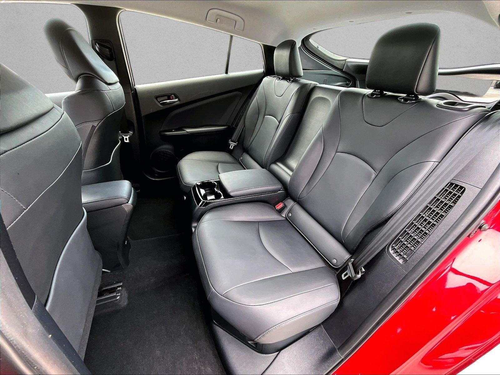 2017 Toyota Prius Prime Premium (Natl)