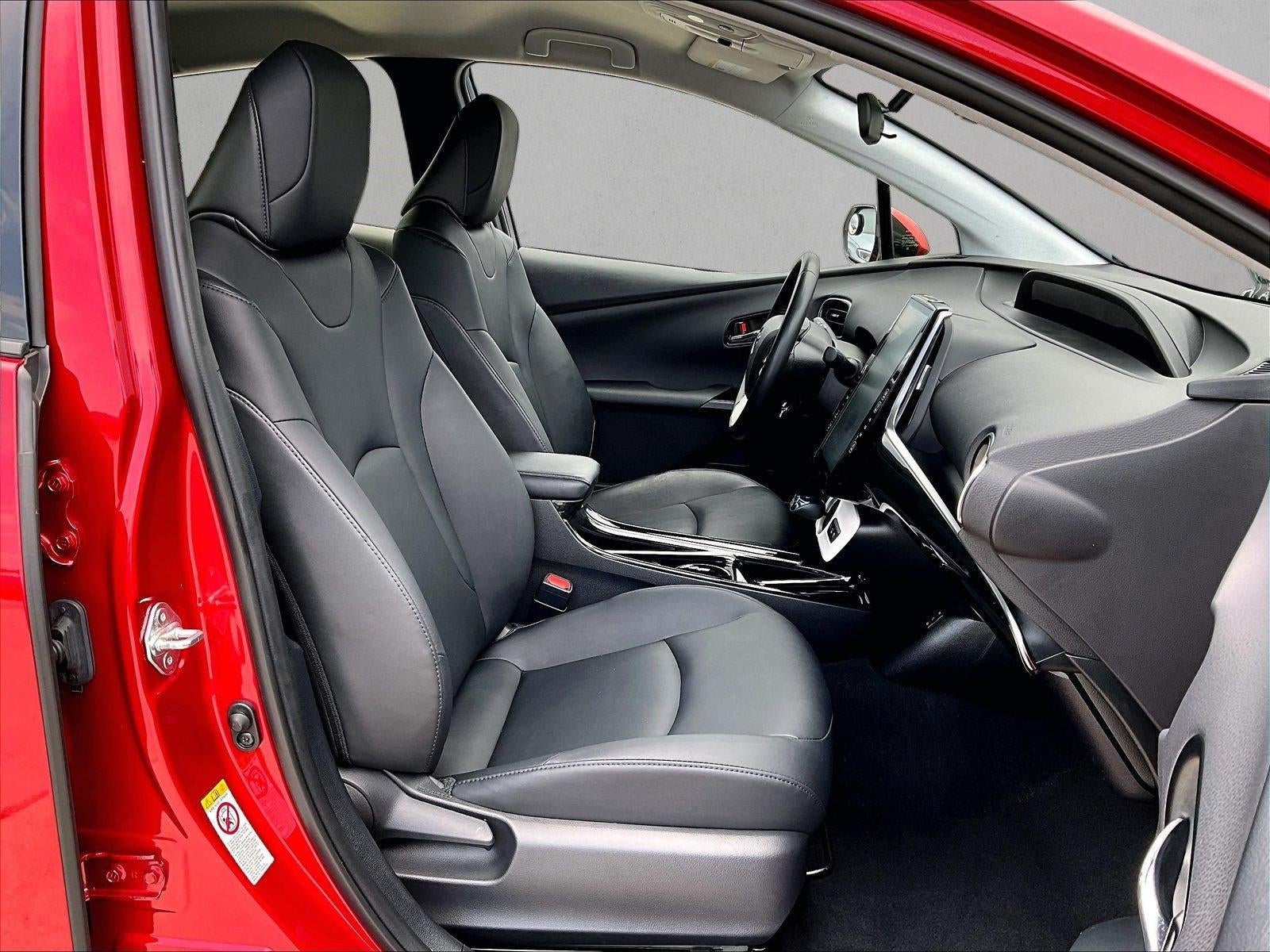 2017 Toyota Prius Prime Premium (Natl)