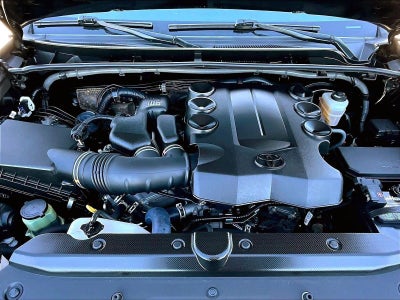 2022 Toyota 4Runner SR5 2WD (Natl)