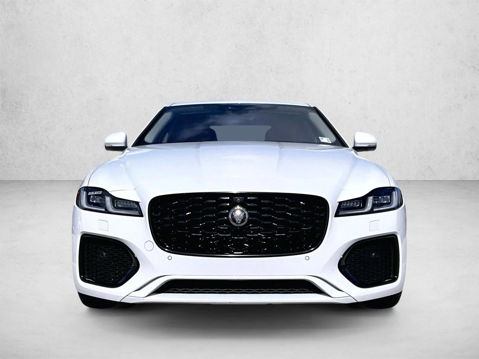 2021 Jaguar XF SE Sedan RWD