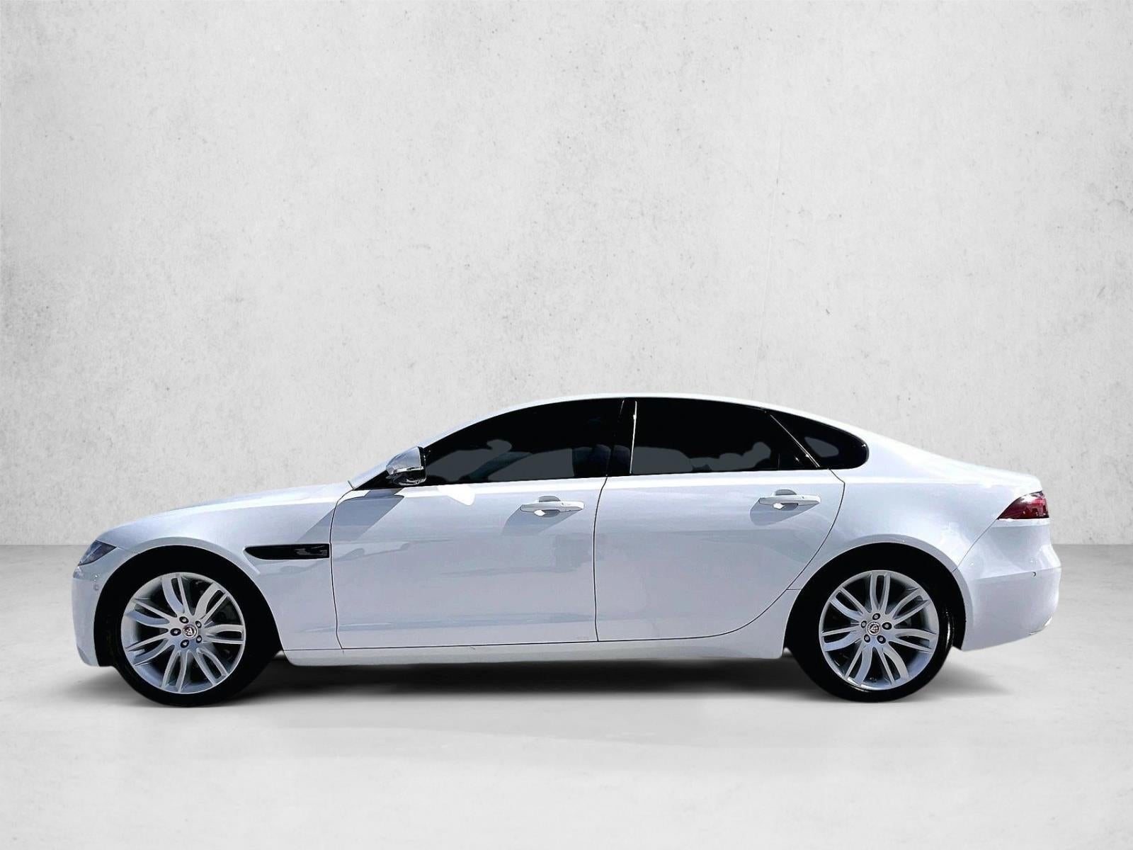 2021 Jaguar XF SE Sedan RWD