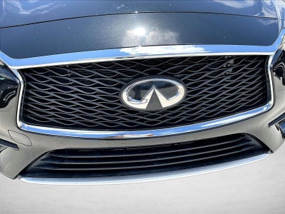 2019 INFINITI QX30 LUXE FWD