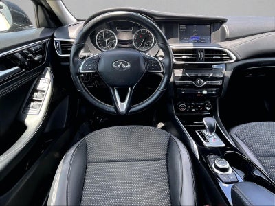2019 INFINITI QX30 LUXE FWD