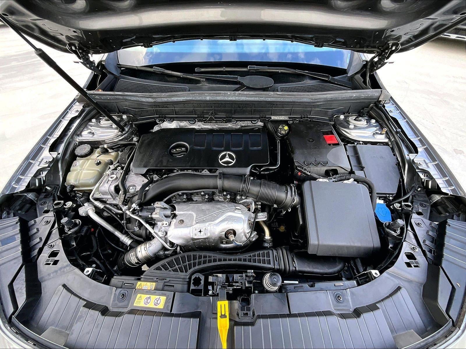 2022 Mercedes-Benz GLB GLB 250 SUV