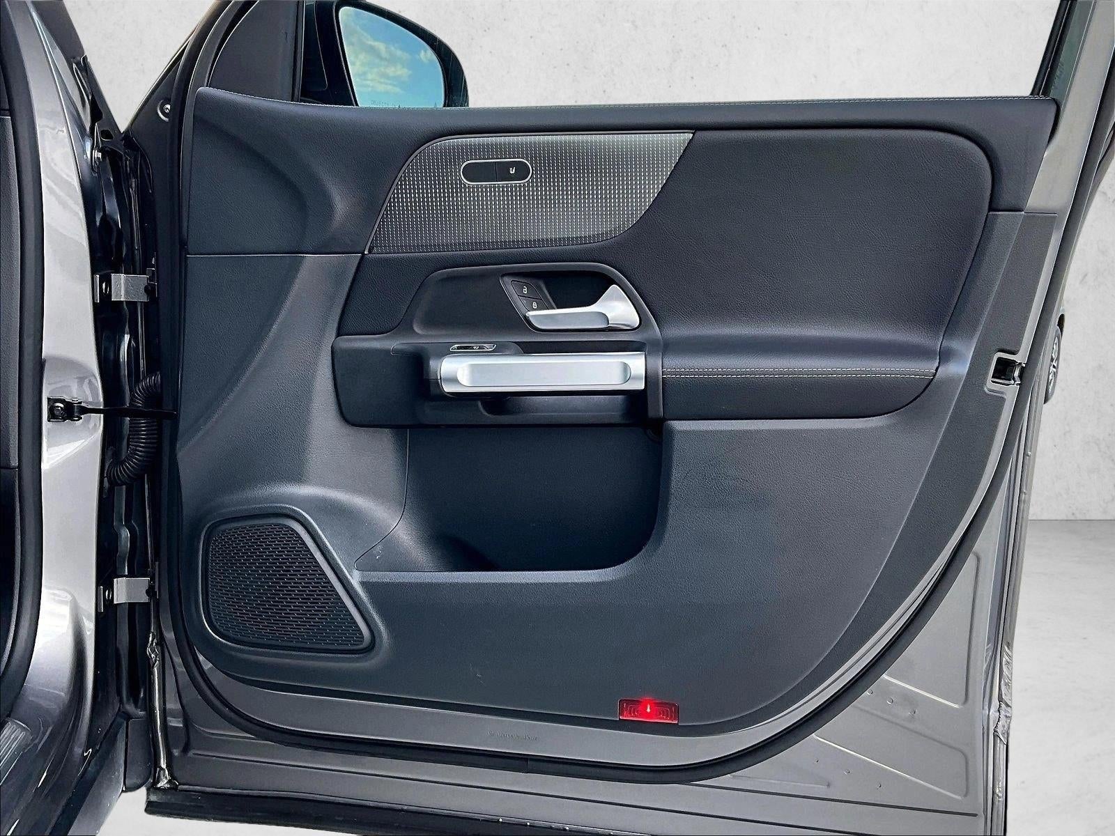 2022 Mercedes-Benz GLB GLB 250 SUV