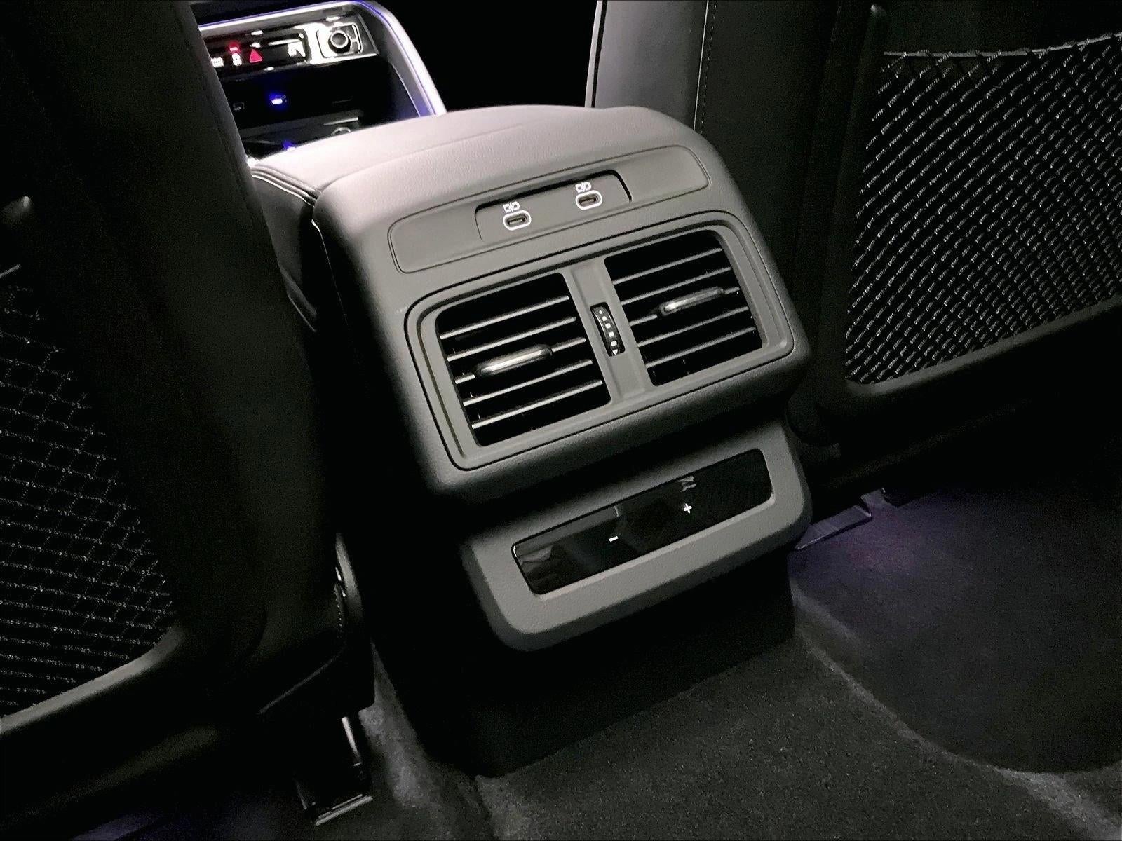 2025 Audi SQ5 Premium Plus 3.0 TFSI quattro