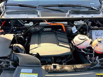 2020 Audi Q5 Premium 55 TFSI e quattro