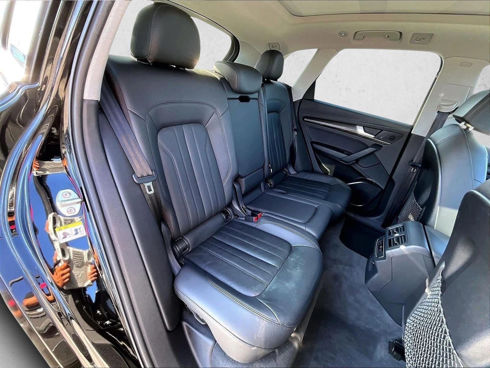 2020 Audi Q5 Premium 55 TFSI e quattro