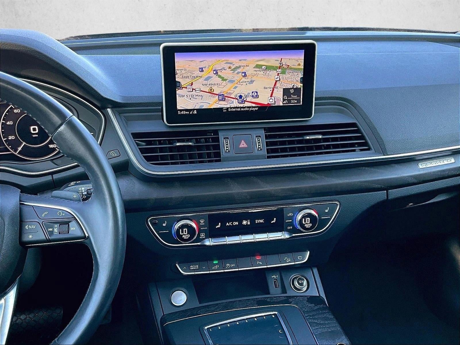 2020 Audi Q5 Premium 55 TFSI e quattro