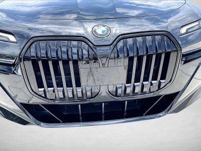 2023 BMW 760i xDrive Sedan