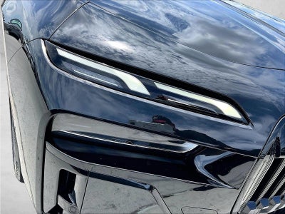 2023 BMW 760i xDrive Sedan