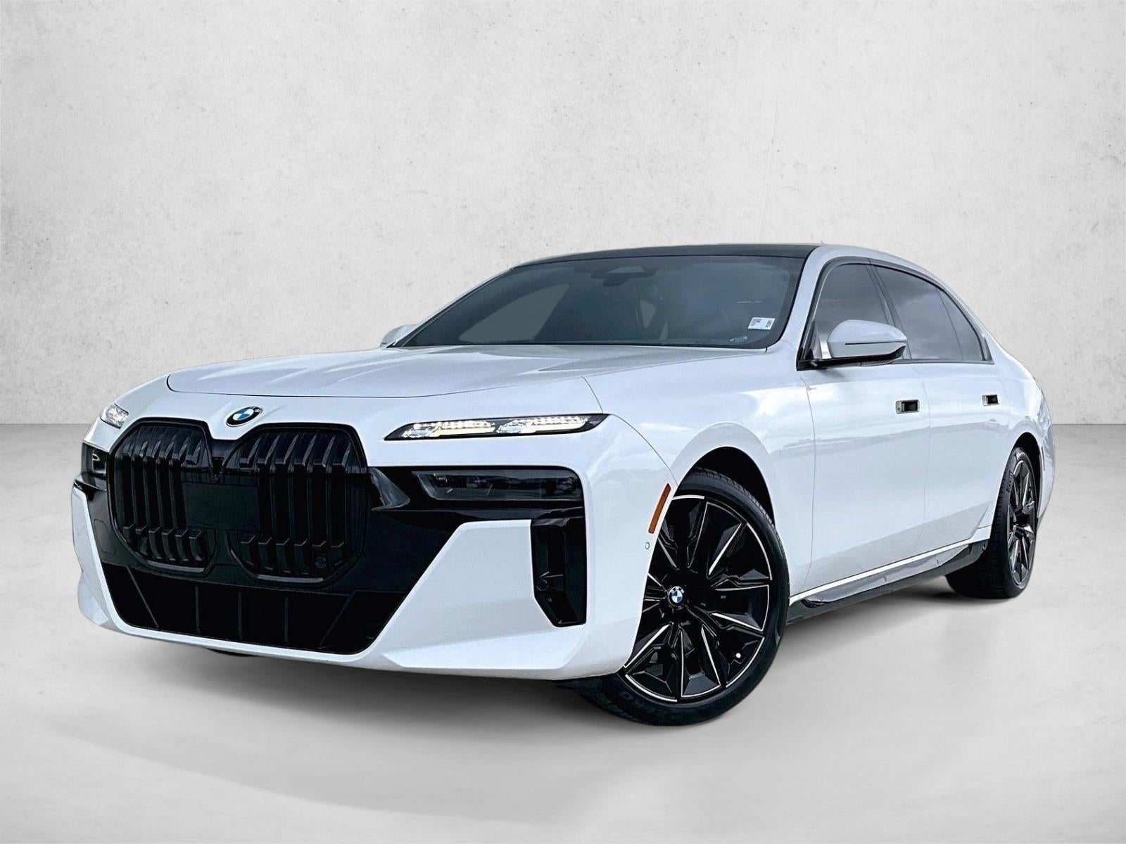 2023 BMW 760i xDrive Sedan