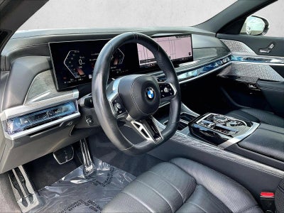 2023 BMW 760i xDrive Sedan