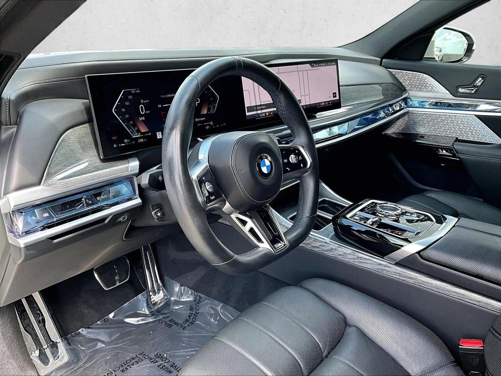 2023 BMW 760i xDrive Sedan