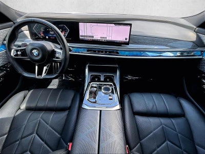 2023 BMW 760i xDrive Sedan