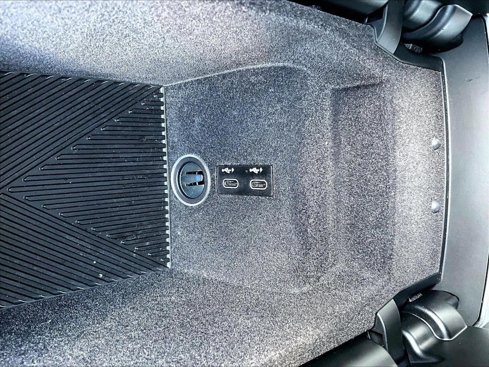 2023 BMW 760i xDrive Sedan