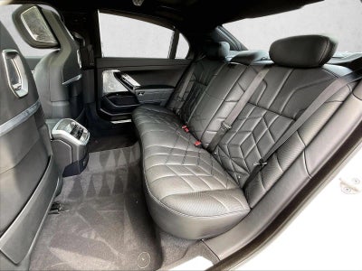 2023 BMW 760i xDrive Sedan