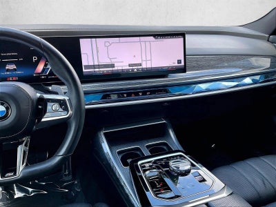 2023 BMW 760i xDrive Sedan