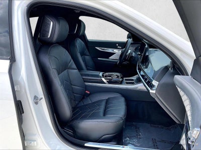 2023 BMW 760i xDrive Sedan