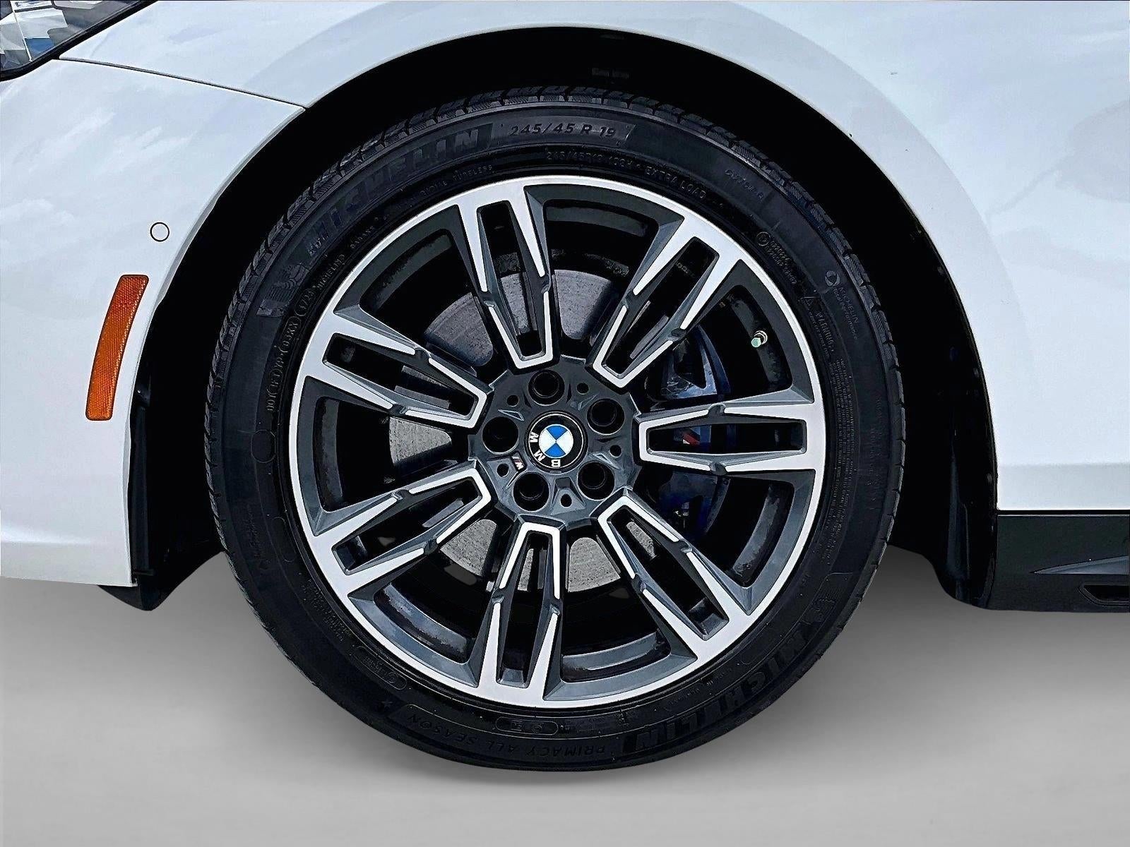 2024 BMW 530i Sedan