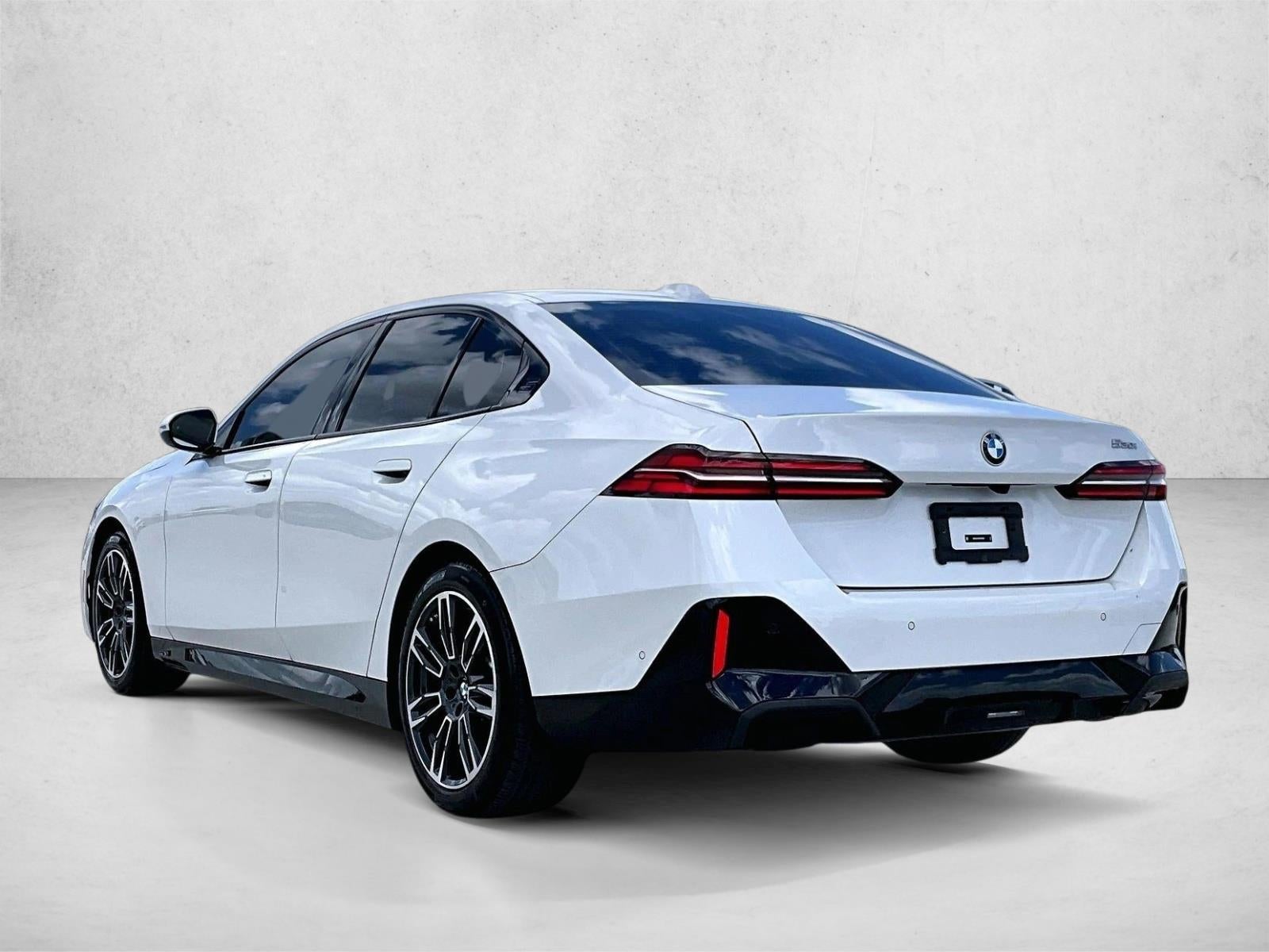 2024 BMW 530i Sedan