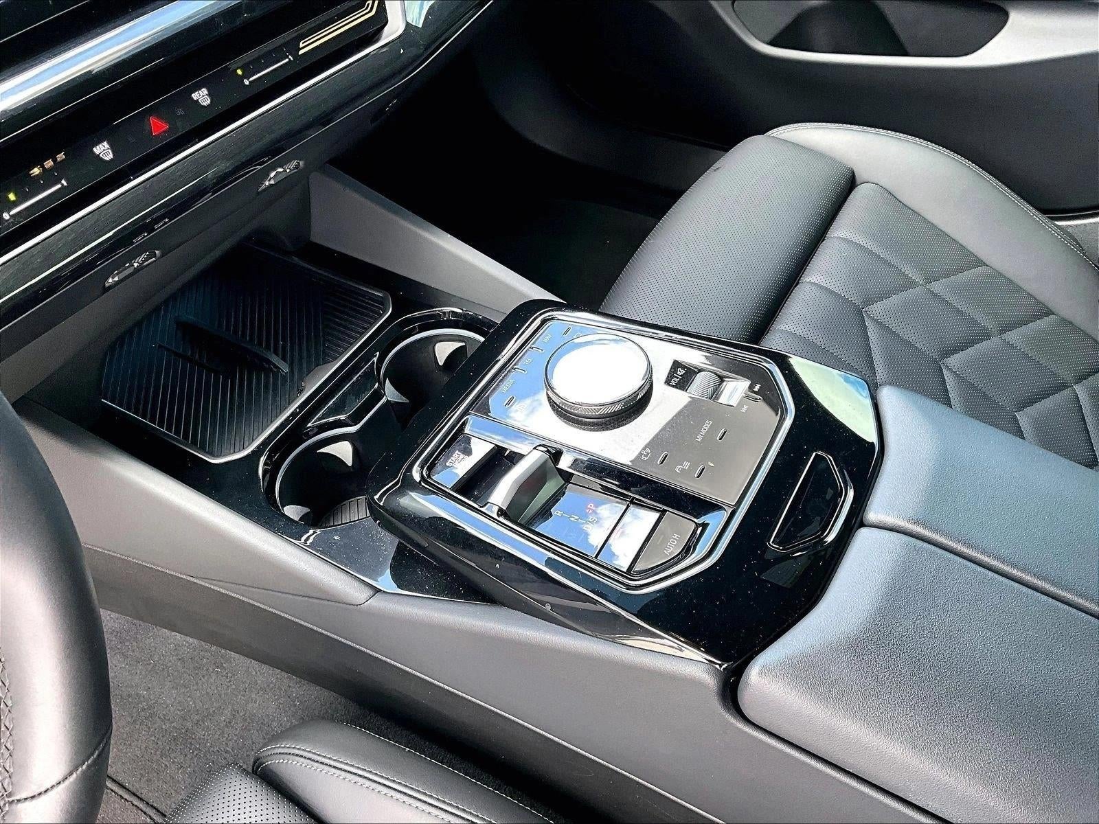 2024 BMW 530i Sedan