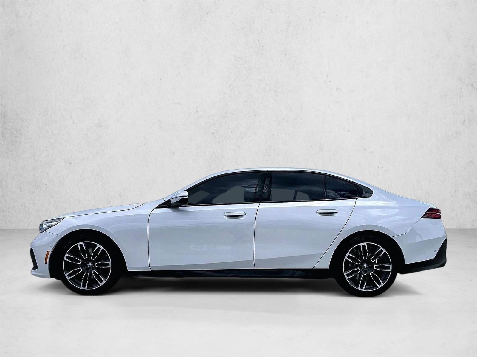 2024 BMW 530i Sedan