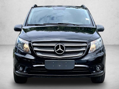 2018 Mercedes-Benz Metris Passenger Van Standard Roof 126" Wheelbase