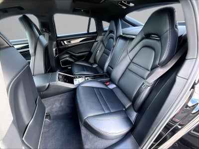2023 Porsche Panamera 4 Platinum Edition AWD